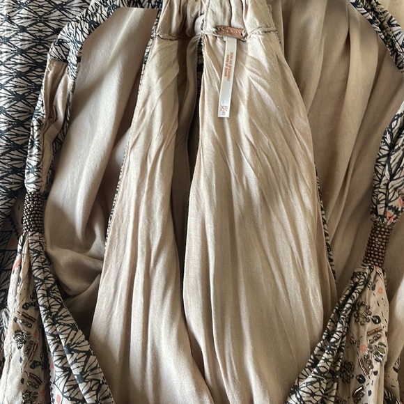 Rare Free People Merida Printed Maxi Dress in Ivory Combo - Picture 9 of 16